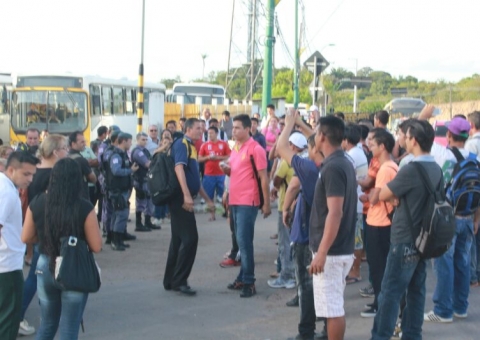 Empresas de transporte irão pagar reajuste aos trabalhadores