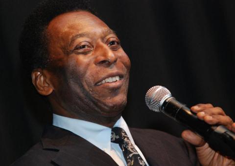 Pelé diz aprovar opção de Diego Costa por Espanha