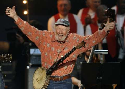 Morreu Pete Seeger, um dos pais da música 