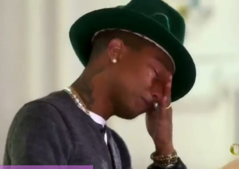 Pharrell chora ao ver o sucesso de “Happy” pelo mundo