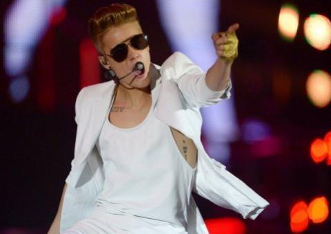 Museu Anne Frank defende Justin Bieber após polêmica 
