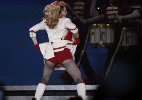 Madonna é acusada de trabalho ilegal durante shows na Rússia