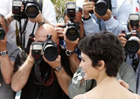  Estrelas e cineastas se preparam para festival em Cannes