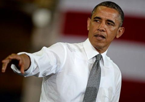  Obama mantém nível de popularidade apesar das polêmicas