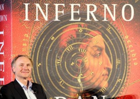  Autor Dan Brown, de 'Código Da Vinci', revela segredos de  "Inferno"