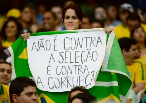  Movimento de protestos prossegue com força no Brasil