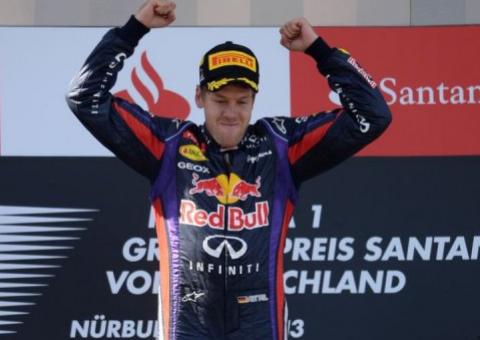  Vettel vence pela primeira vez em casa na Alemanha, Massa roda e abandona