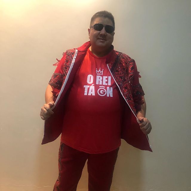 Internado com Covid, David Assayag deixa UTI e continua tratamento em casa