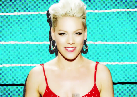 Confira o novo clipe de Pink em parceria com Lily Allen
