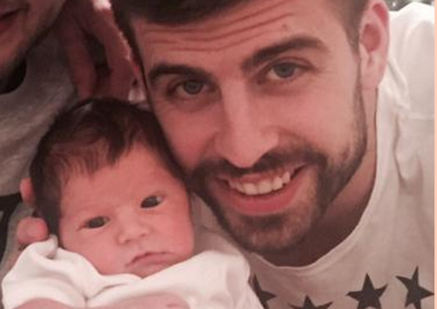 Paizão, Gerard Piqué posa com novo herdeiro para incentivar doações