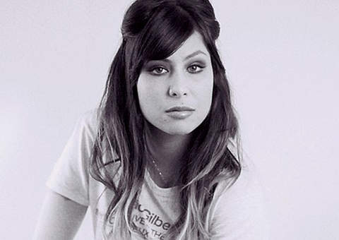 Pitty rebate críticas devido sua magreza e revela doença; Veja