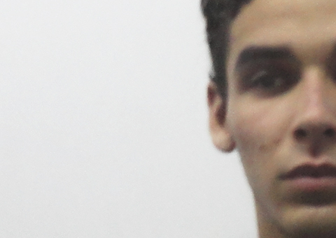 Policiais Civis prendem homem que conduzia veículo roubado