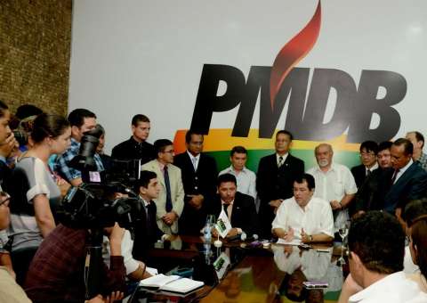 PTB e PMDB selam união para as eleições de outubro