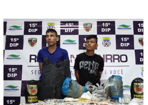 Garotos são presos com seis quilos de cocaína