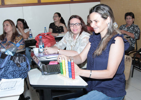 Educadores de Manaus participam de formação do Pnaic