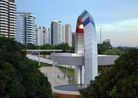 Ponta Negra recebe exposição que retrata luta indígena