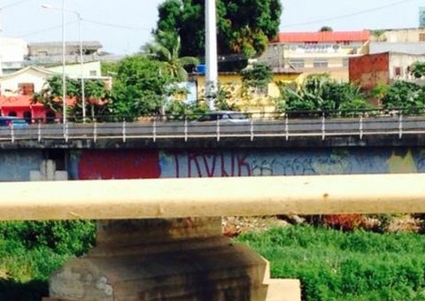 Moradores pedem manutenção de ponte no São Raimundo