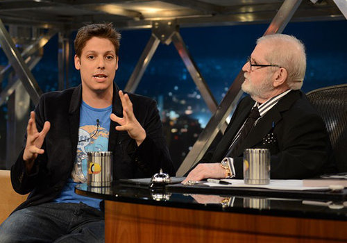 Globo prepara Fábio Porchat para assumir lugar de Jô