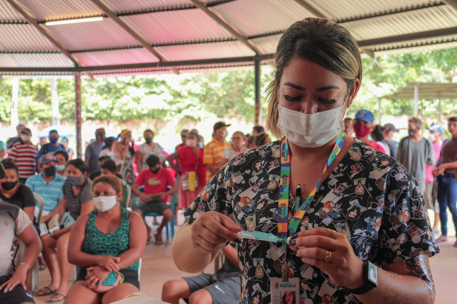 Atrasados com 3ª dose de vacina contra Covid-19 chega a 630 mil em Manaus