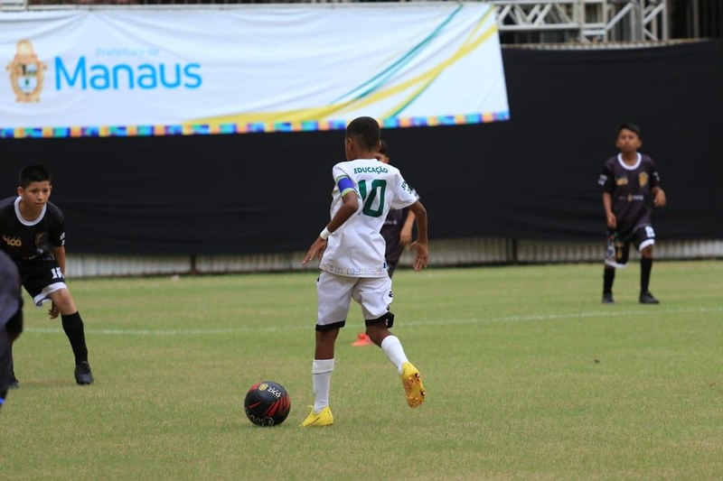 Aluno da Semed é convidado para teste no Flamengo, no Rio de Janeiro