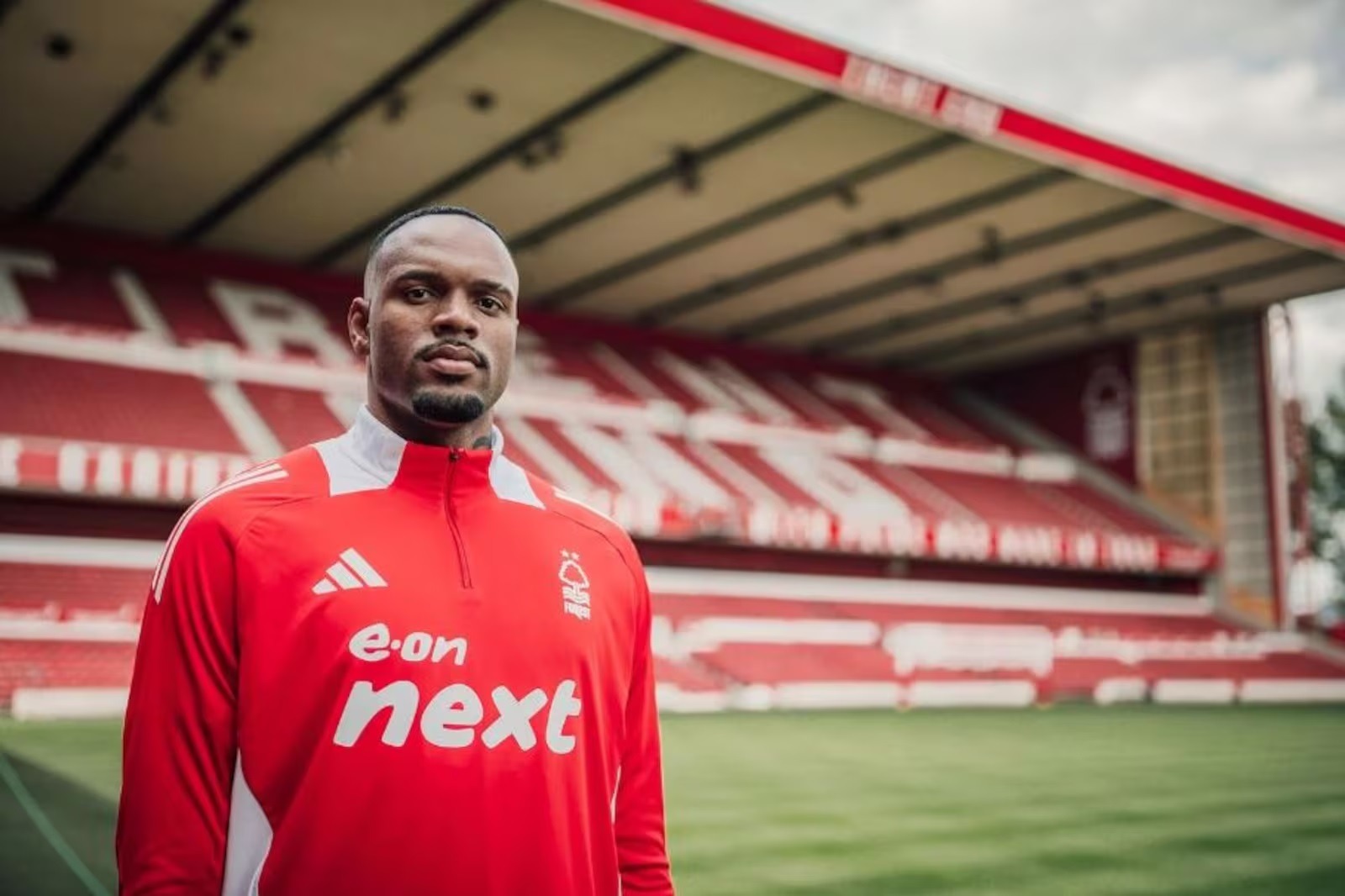 Ex-Corinthians, Carlos Miguel está há 4 meses sem jogar na Inglaterra