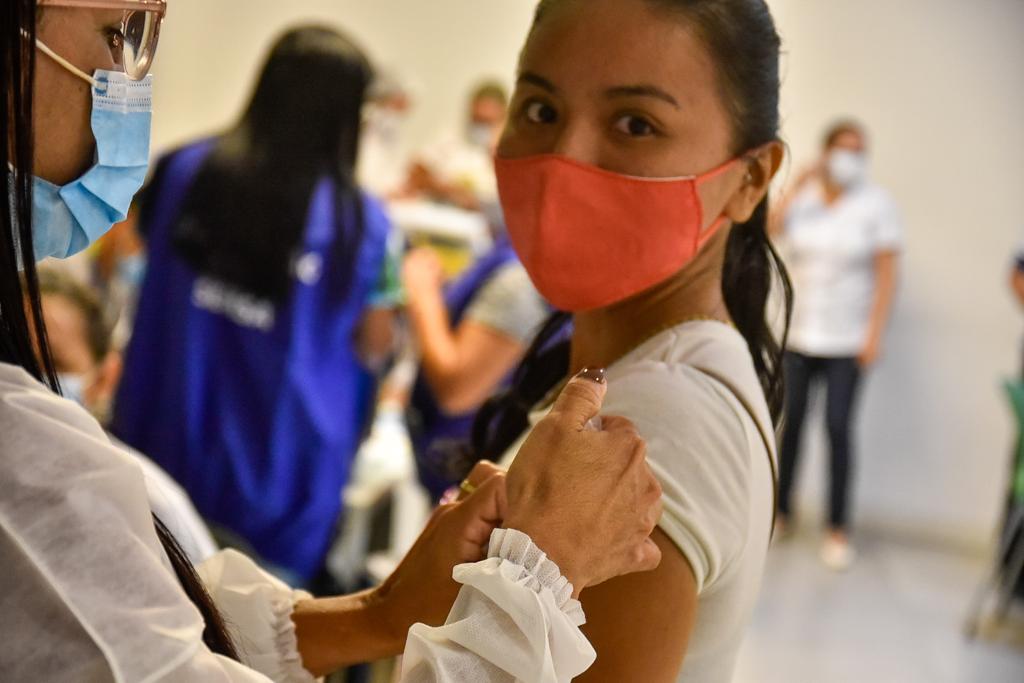 Covid-19: Viradão vacina quase 20 mil pessoas em 12 horas em Manaus