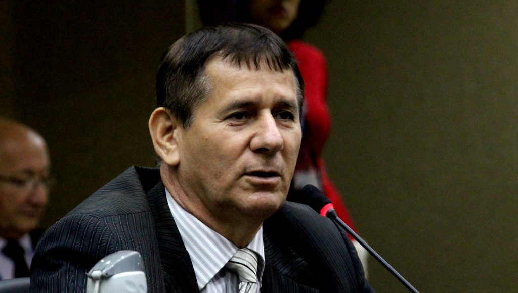 Vereador quer que guardas municipais resgatem animais abandonados em Manaus