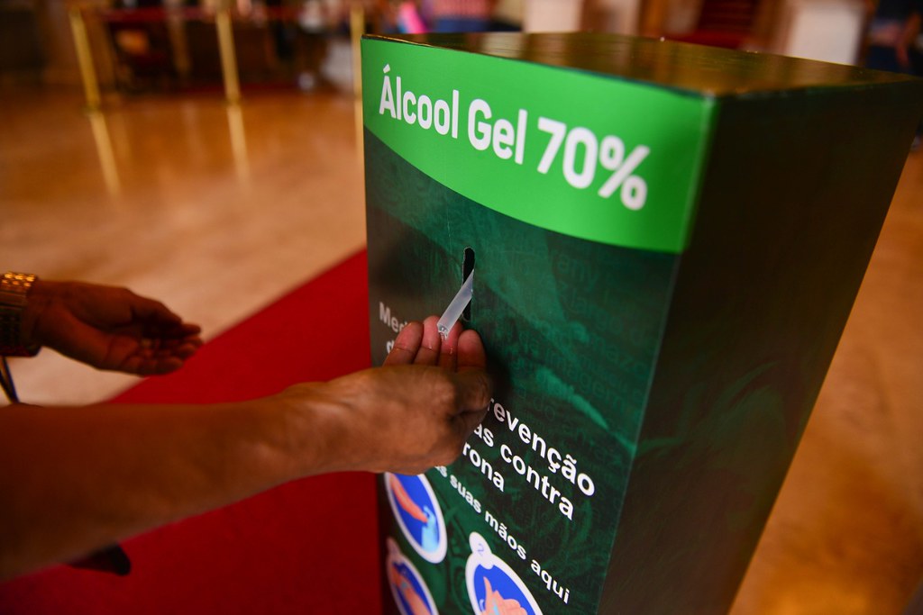 Casos de Influenza disparam e chegam a quase 300 no Amazonas