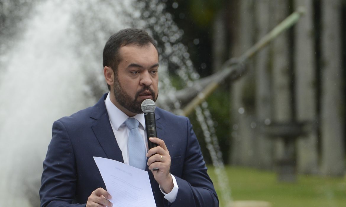Governador do RJ é diagnosticado com Covid-19 pela segunda vez