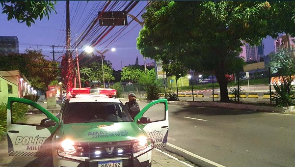 Preso do semiaberto é detido ao furtar objetos de loja em Manaus