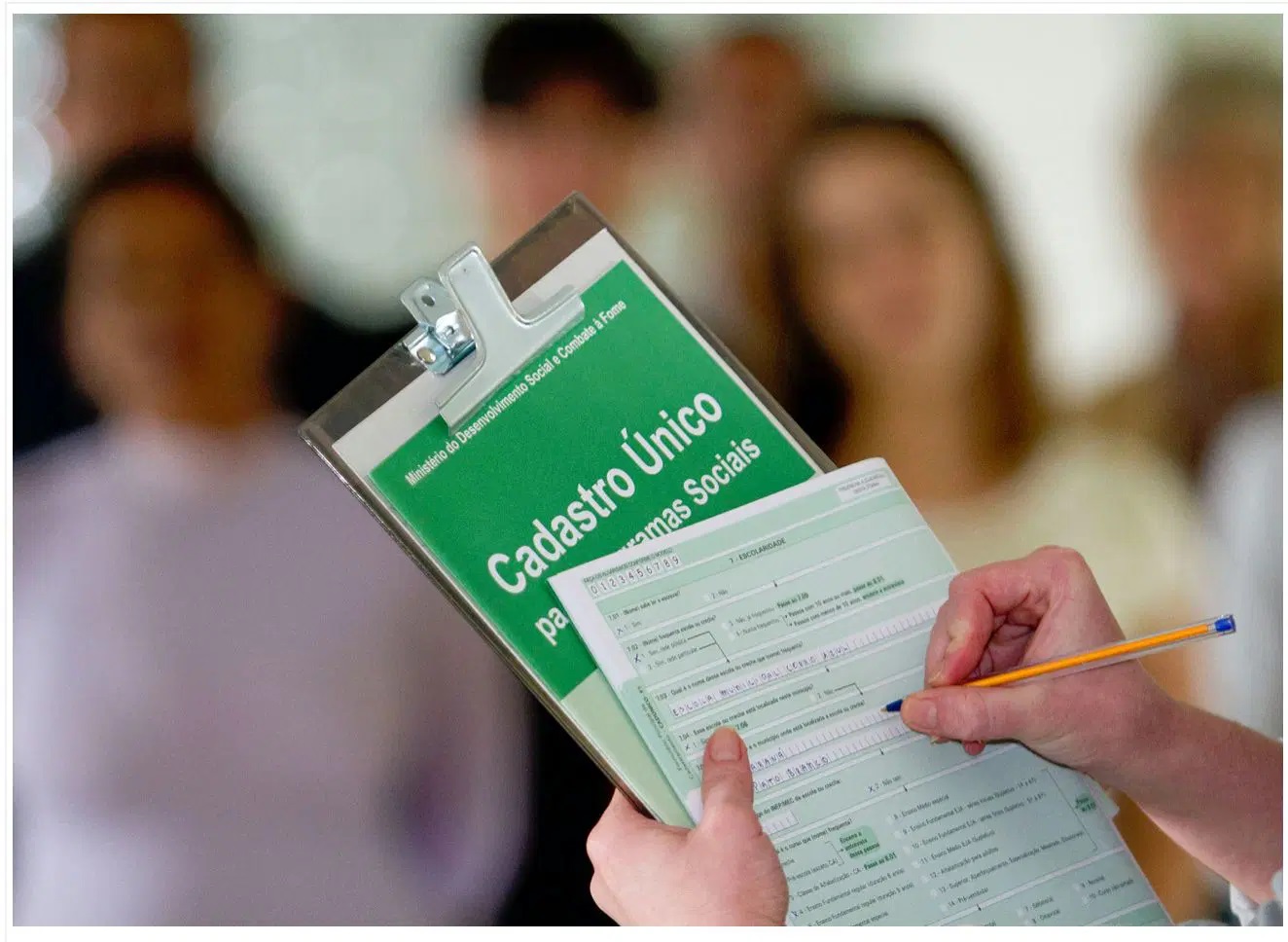 Governo lança novo Cadastro Único nesta terça-feira