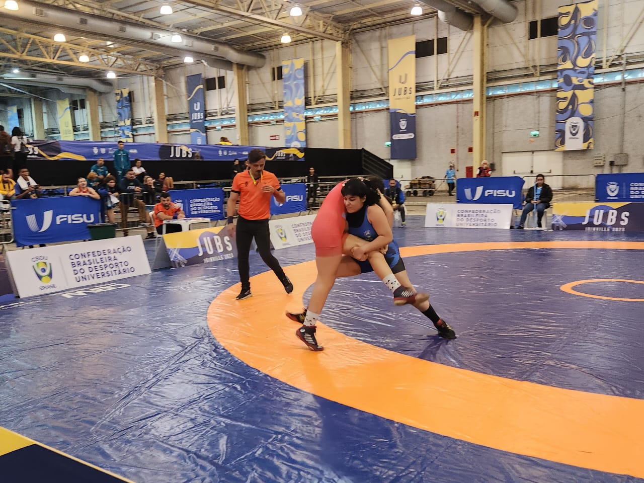 Atletas de wrestling faturam mais quatro medalhas para o Amazonas nos JUBs