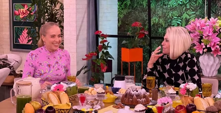 Ana Maria Braga comete gafe e confunde mãe de Angélica com mãe de Eliana