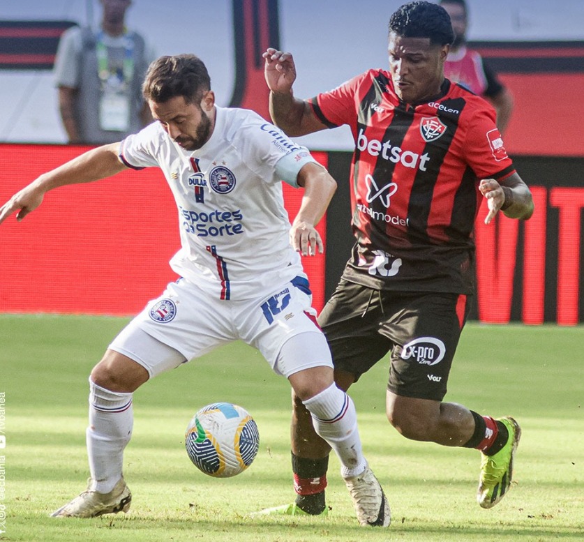 Vitória empata com Bahia e segue sem vencer no Brasileirão
