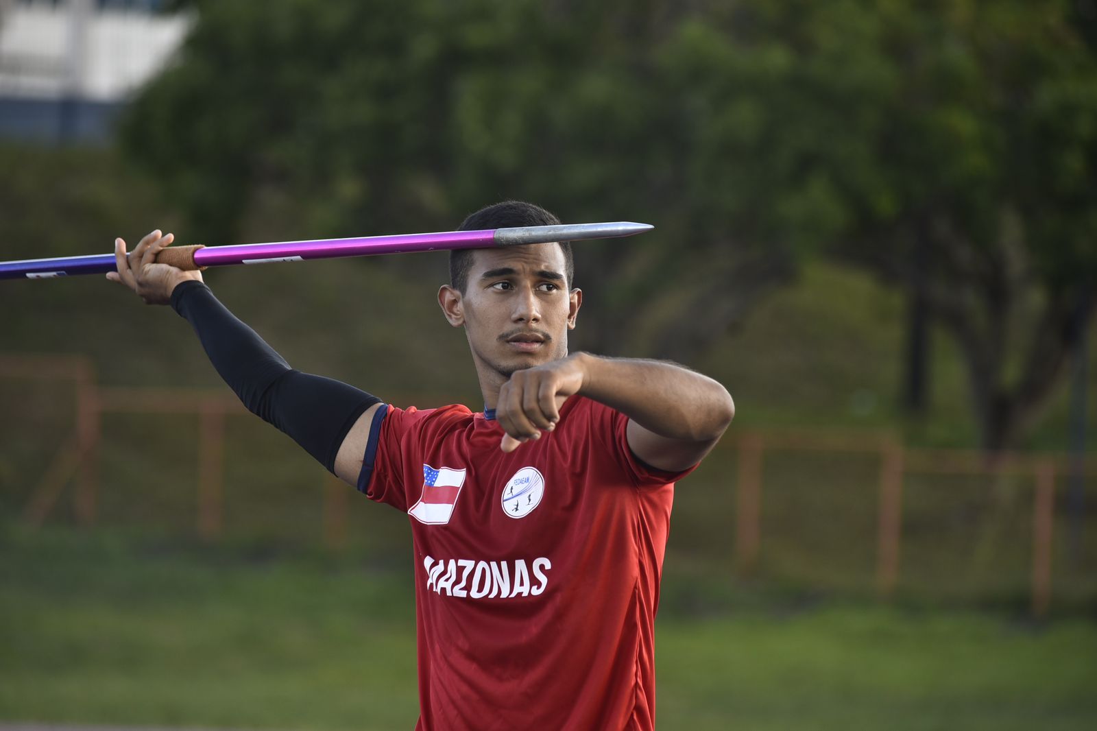 Atletas representam o Amazonas em competição de Atletismo em Recife