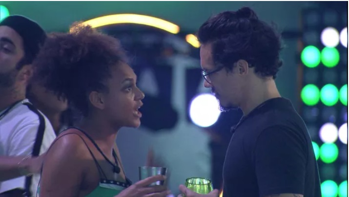 Jessi alerta Eliezer sobre brincadeiras por conta de Natália: 'Ela tem ciúmes'