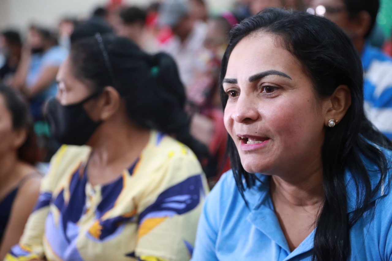 Moradores celebram pagamento de indenizações do Anel Viário Leste em Manaus