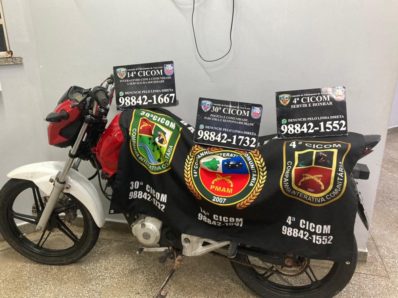 Homem é preso e 2 motos são apreendidas em ações distintas em Manaus