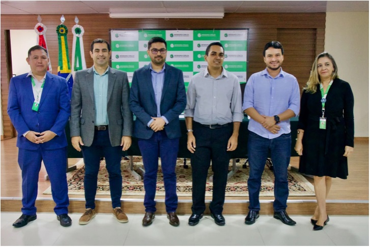 Mais 3 aprovados em concurso são empossados na Defensoria do Amazonas