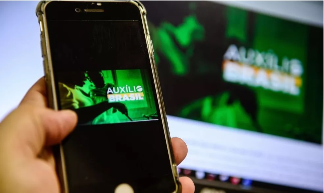 Parcela de agosto do Auxílio Brasil será antecipada; veja calendário