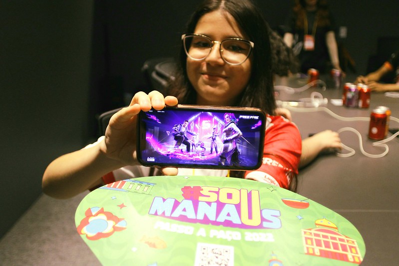 Cenário feminino de Free Fire é destaque no espaço gamer do Passo a Paço