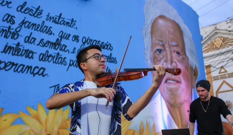 Inscrições para edital 'Thiago de Mello' são prorrogadas em Manaus