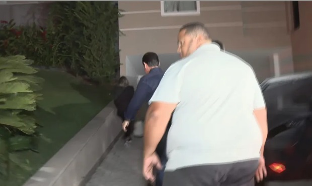 Ex-ministro Anderson Torres deixa prisão após 4 meses