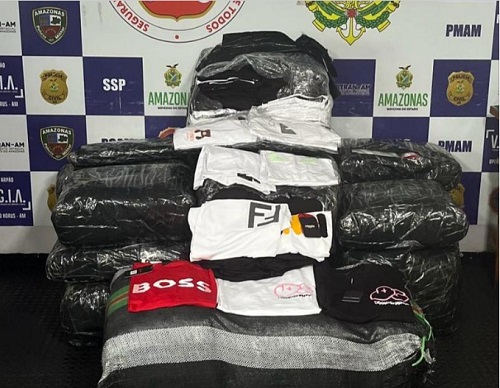 Roupas avaliadas em R$ 60 mil são apreendidas em porto no Amazonas