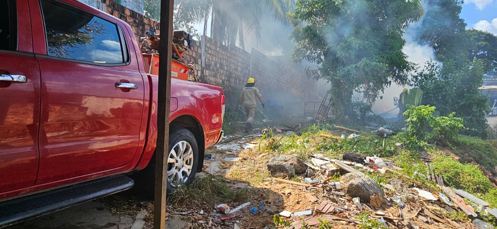 Foragidos por estupro e roubos são pesos em Manaus