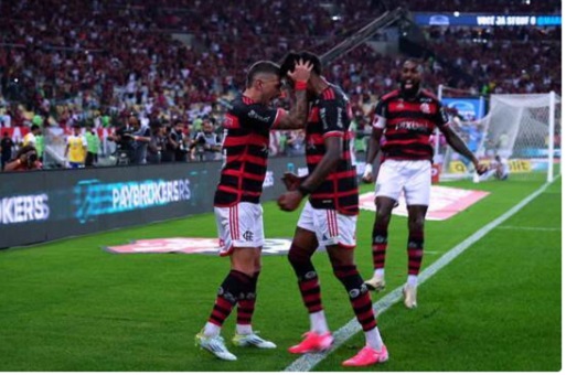 Flamengo vence o Bahia por 1 a 0 no Maracanã