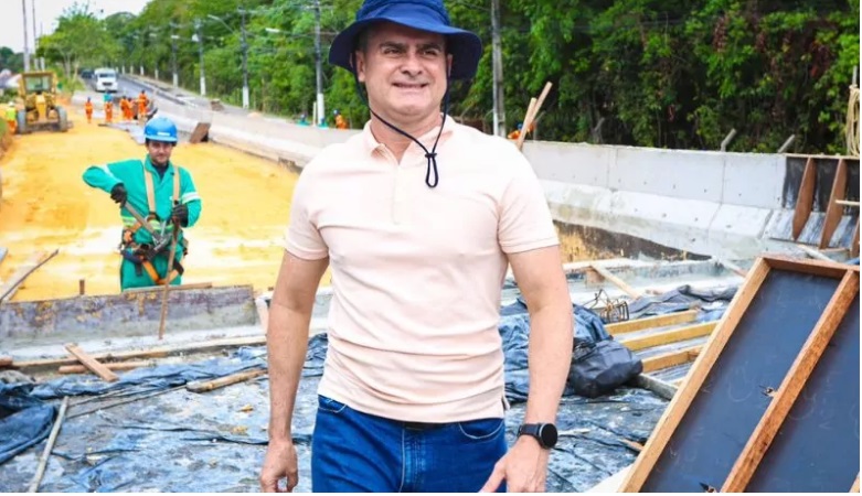Viaduto Márcio Souza será entregue nos próximos dias, afirma prefeito