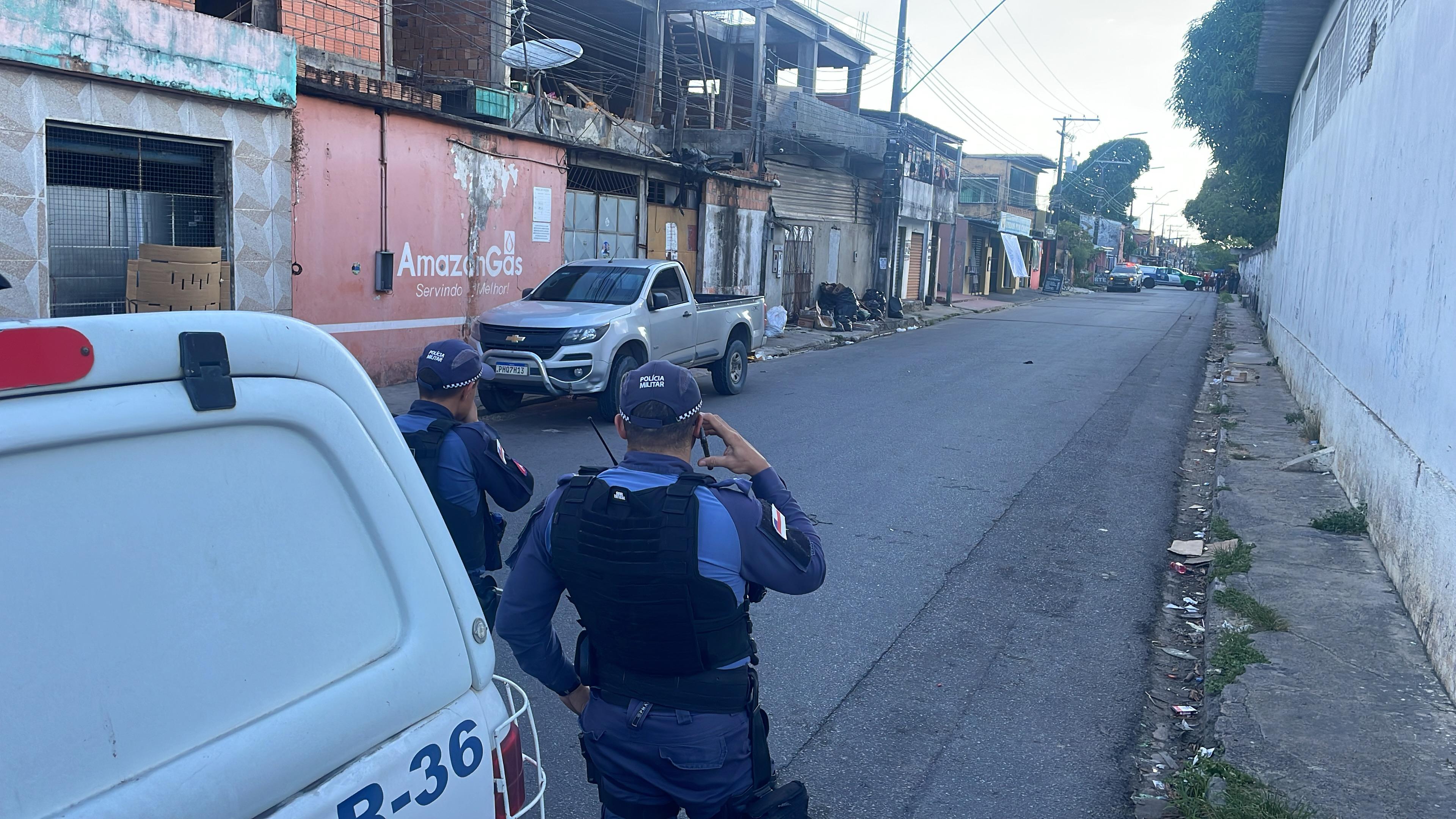 Bomba é encontrada em rua atrás do Batalhão da Polícia no Mutirão 