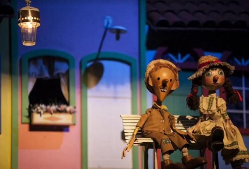 Teatro ICBEU recebe espetáculos gratuitos; confira programação