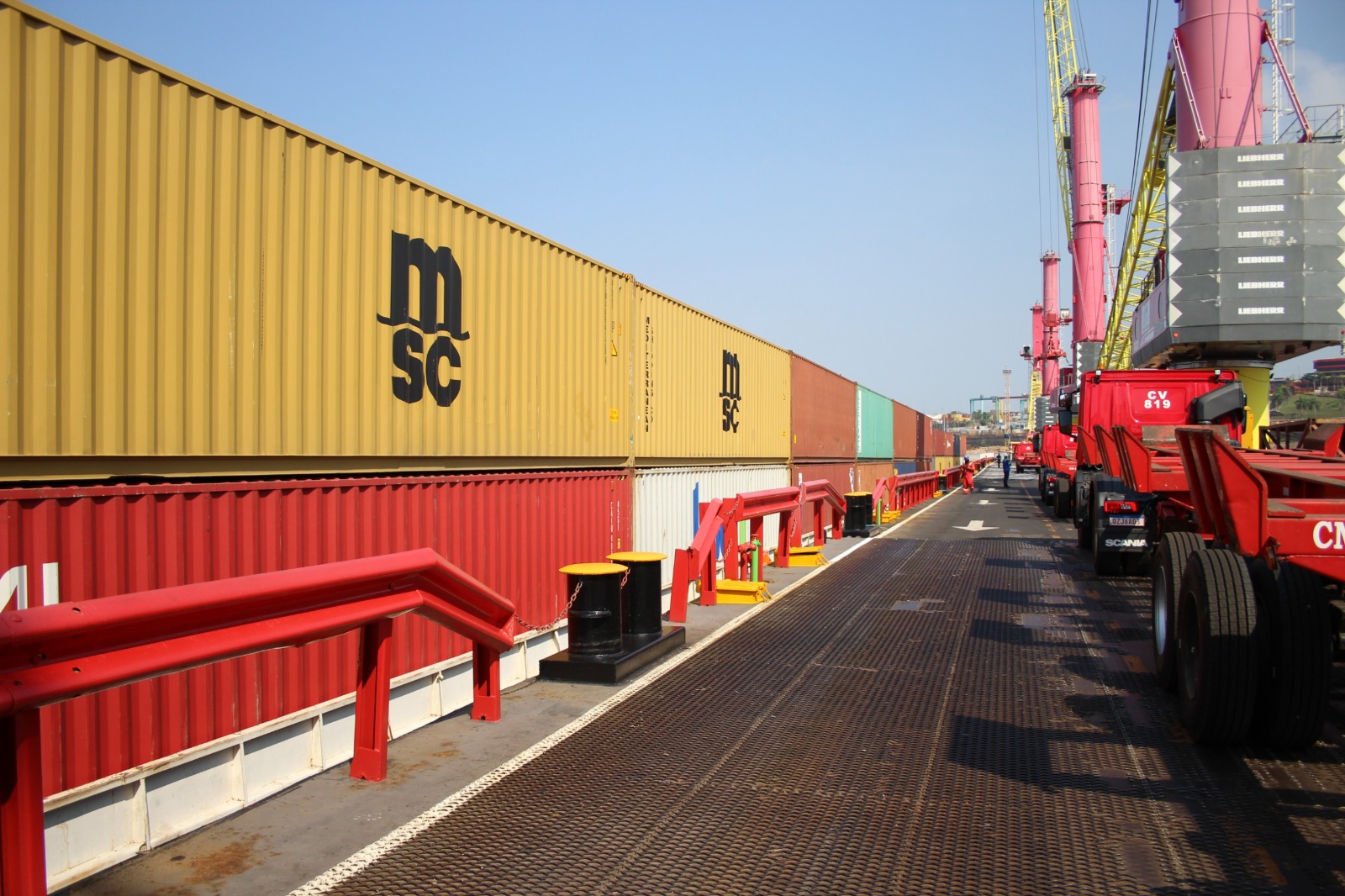 Amazonas alcança US$ 1,24 bi na soma de importação e exportação em setembro